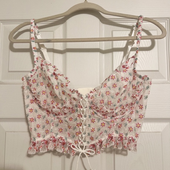 For Love and Lemons Blooms Lace Underwire Bra and Thong Set - Picture 7 of 8
